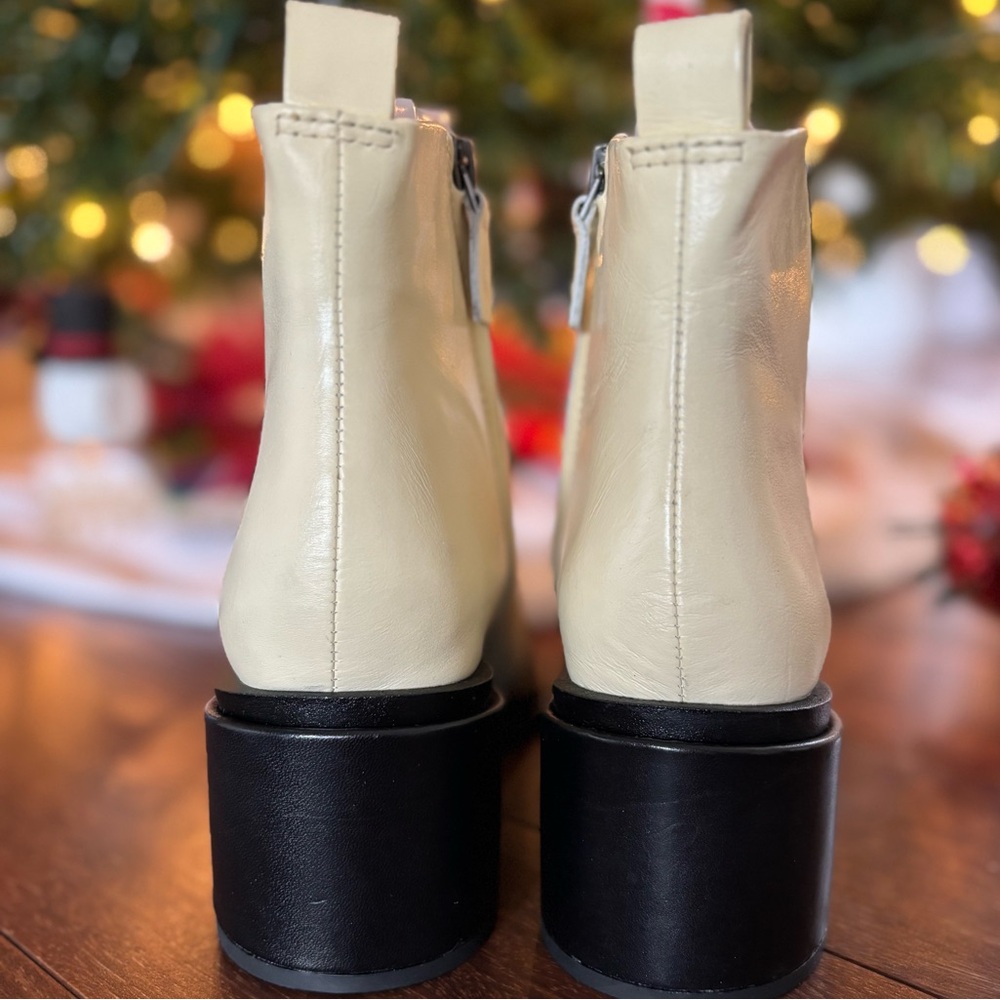 Franco Sarto Dalden Leather Bootie - Picture 4 of 6
